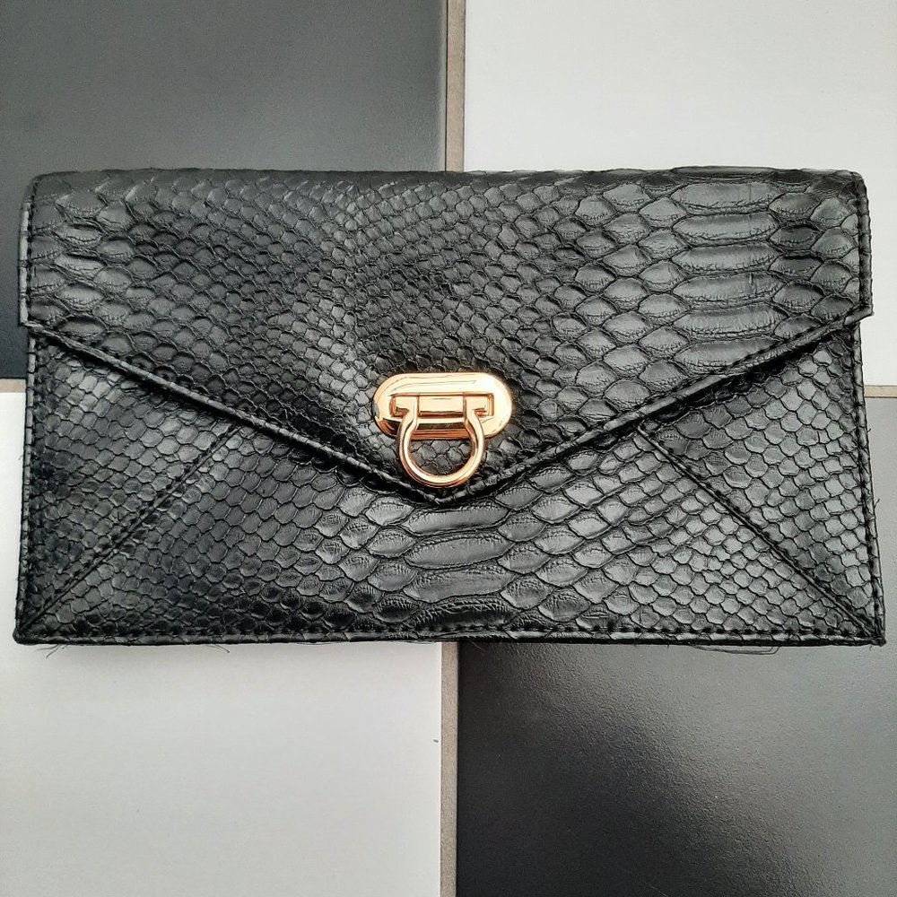 Pouch bag